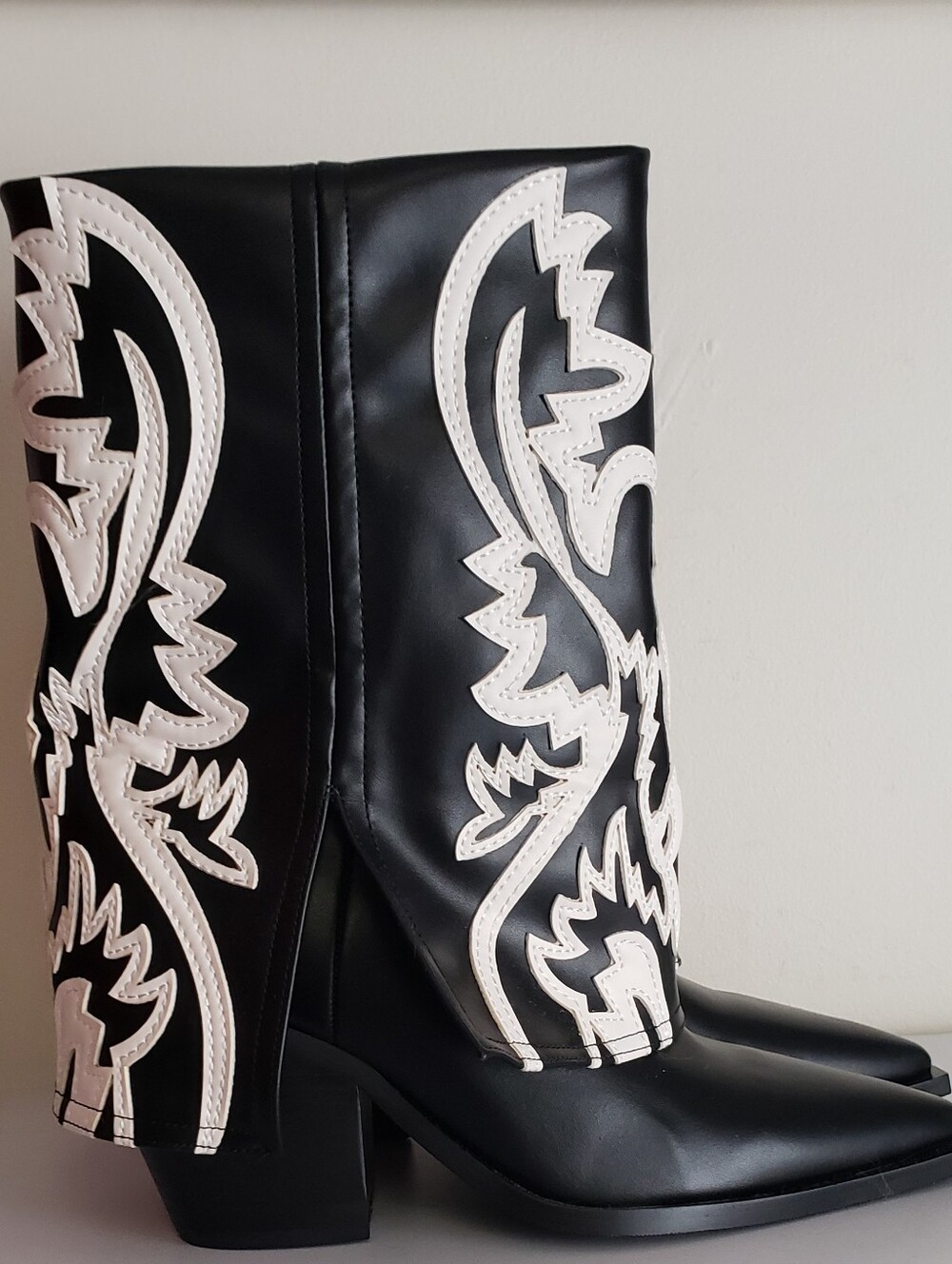 Azalea Comboy Boots - Picture 5 of 6